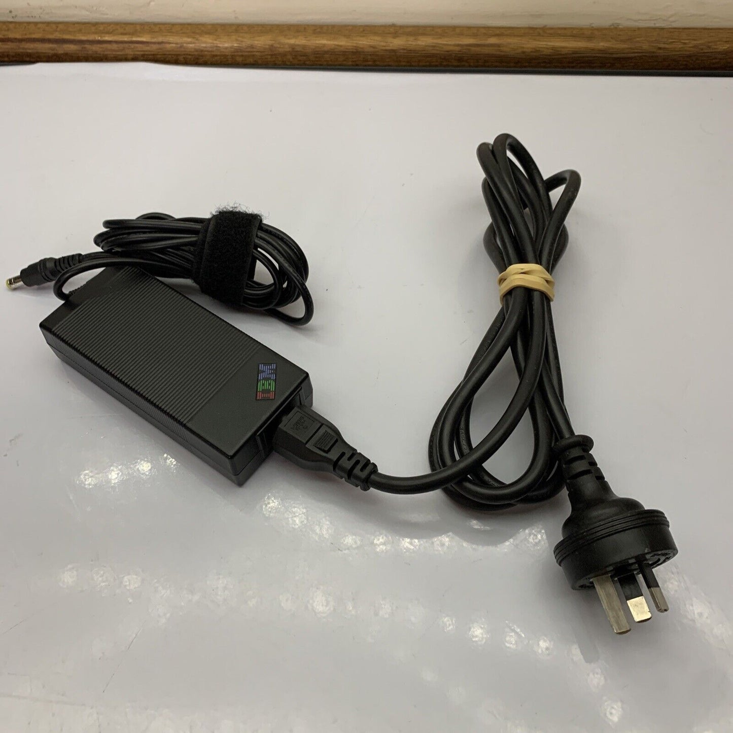 Genuine IBM ThinkPad AC Adapter 16V 4.5A Laptop Power Supply 92P1014