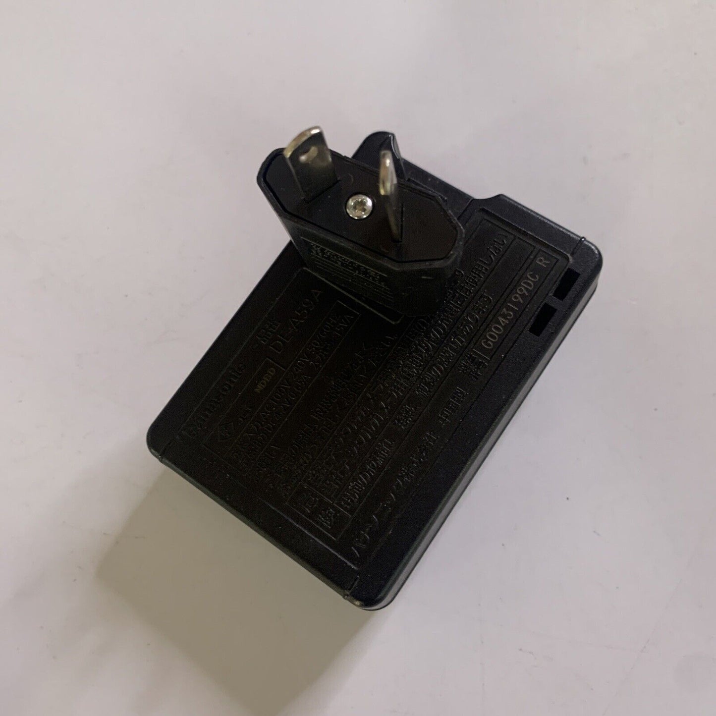 Genuine Panasonic Lumix DE-A59 Camera Charger for DMW-BCF10 DMW-BCF10E Battery