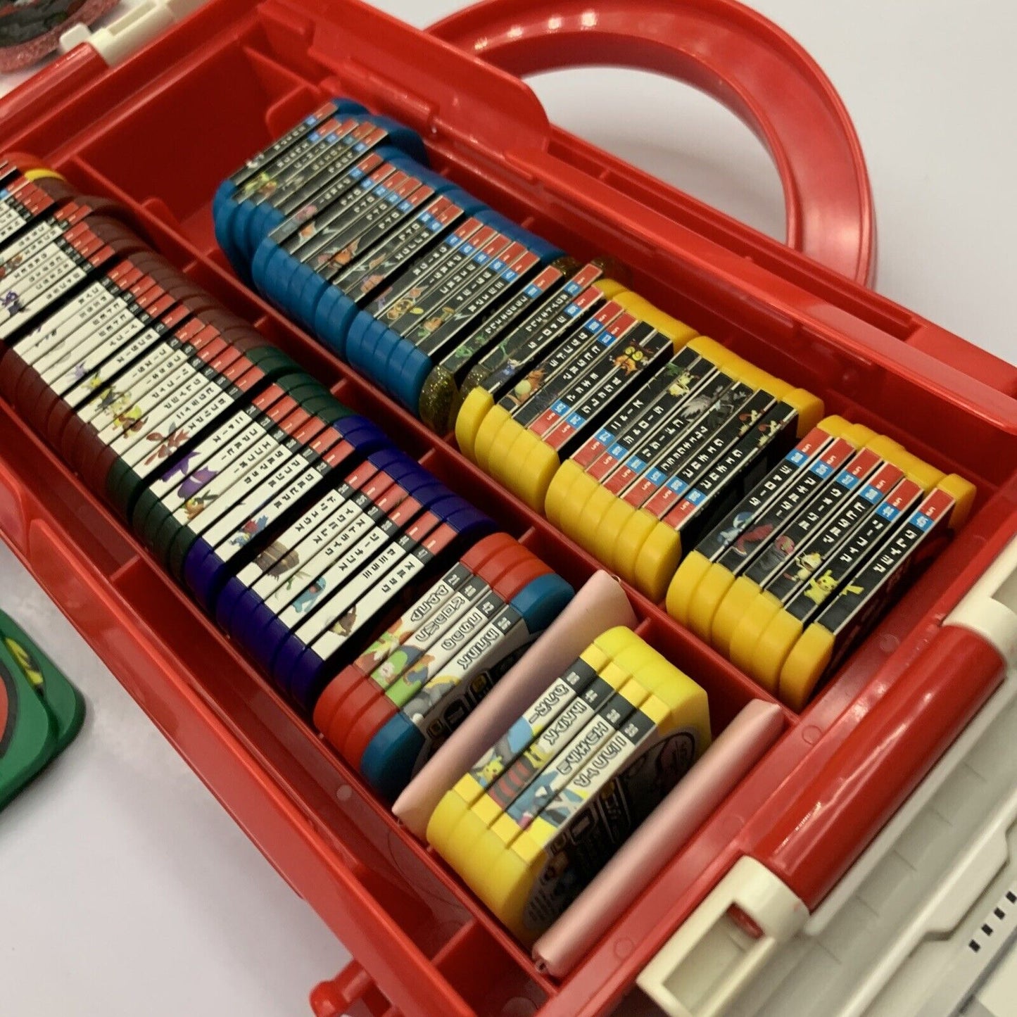 Genuine Pokemon Tretta With 93 Token Cards And Collector's Carry Case 2013