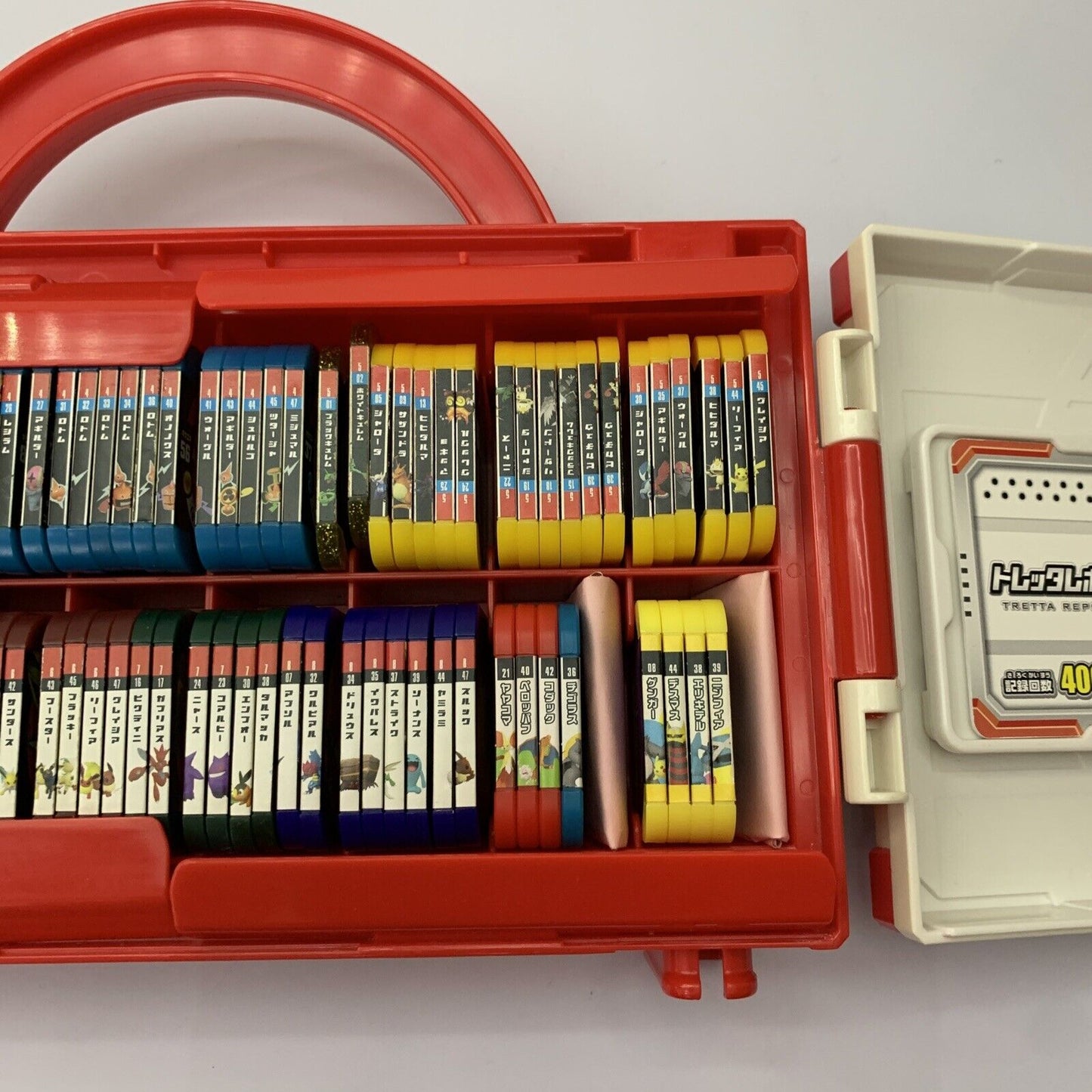 Genuine Pokemon Tretta With 93 Token Cards And Collector's Carry Case 2013