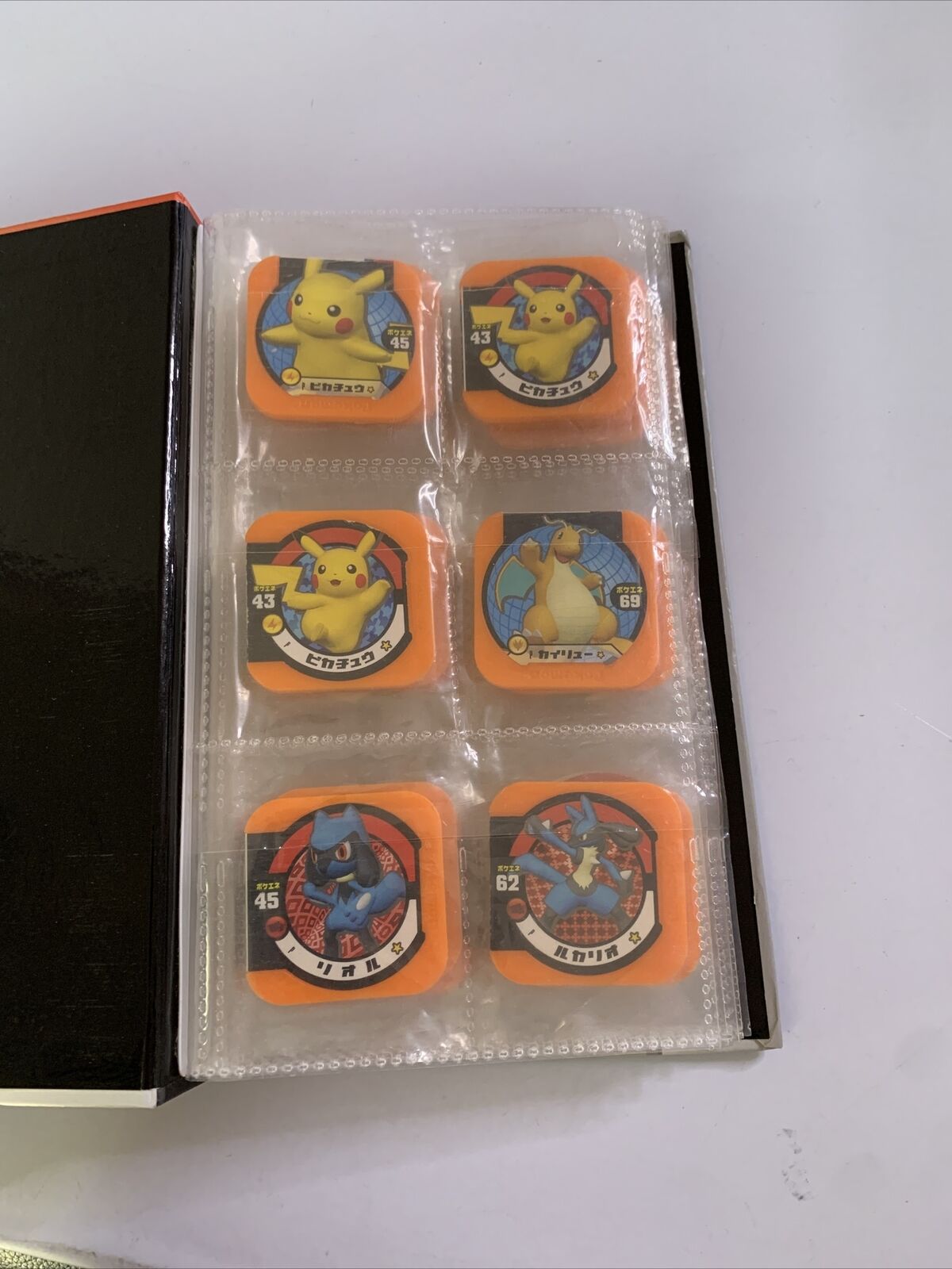Genuine Pokemon Tretta With 29 Tokens 2012 and Official Pokemon Folder 2012