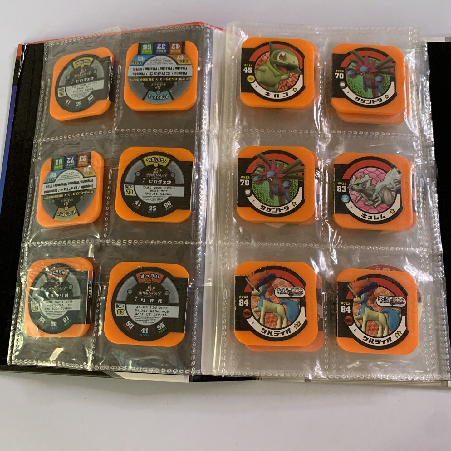 Genuine Pokemon Tretta With 29 Tokens 2012 and Official Pokemon Folder 2012