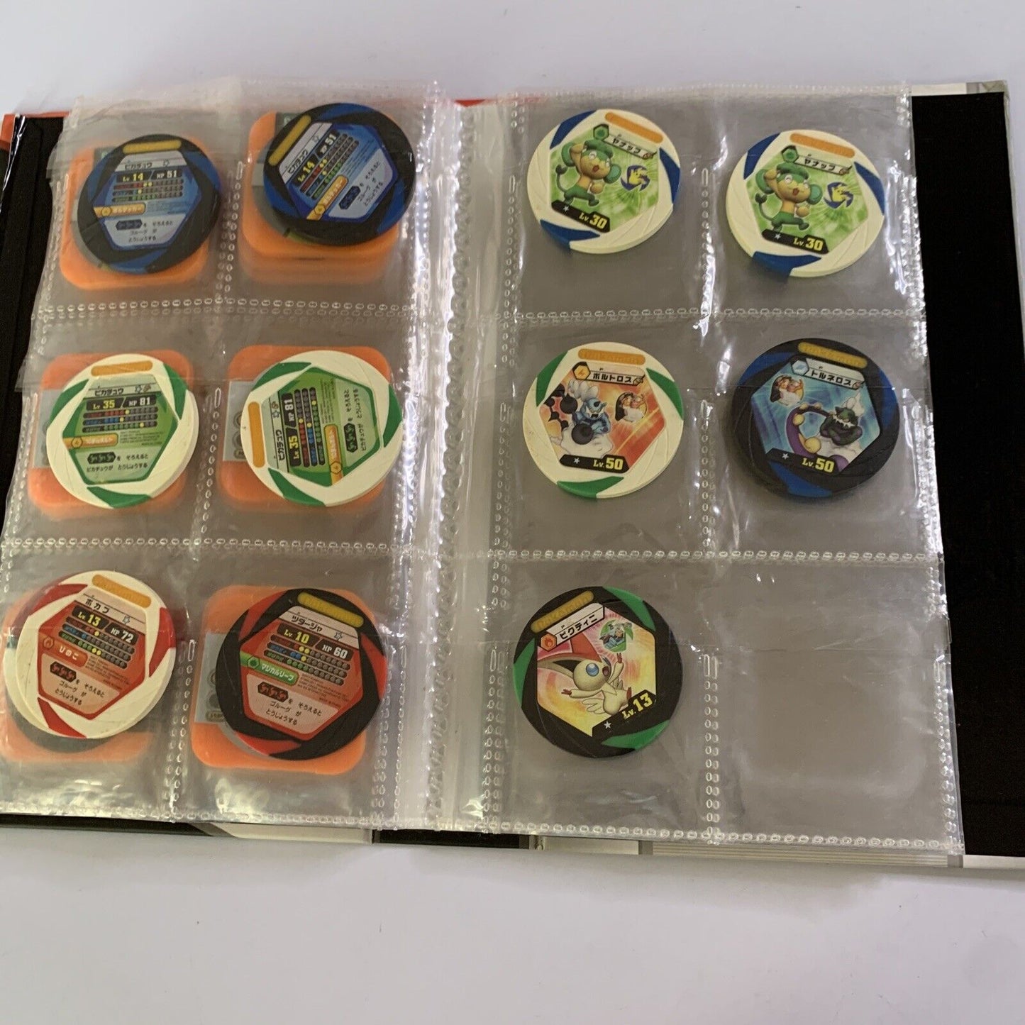 Genuine Pokemon Tretta With 29 Tokens 2012 and Official Pokemon Folder 2012