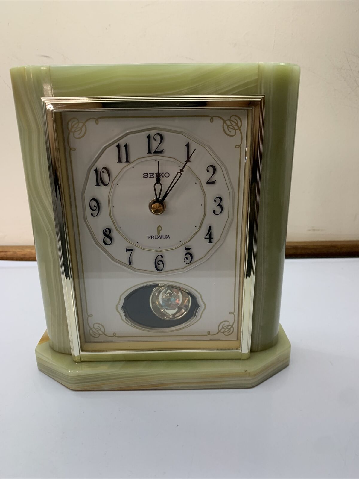 Seiko Premium Marble Clock with Pendulum PW412M Japan *Mint Condition