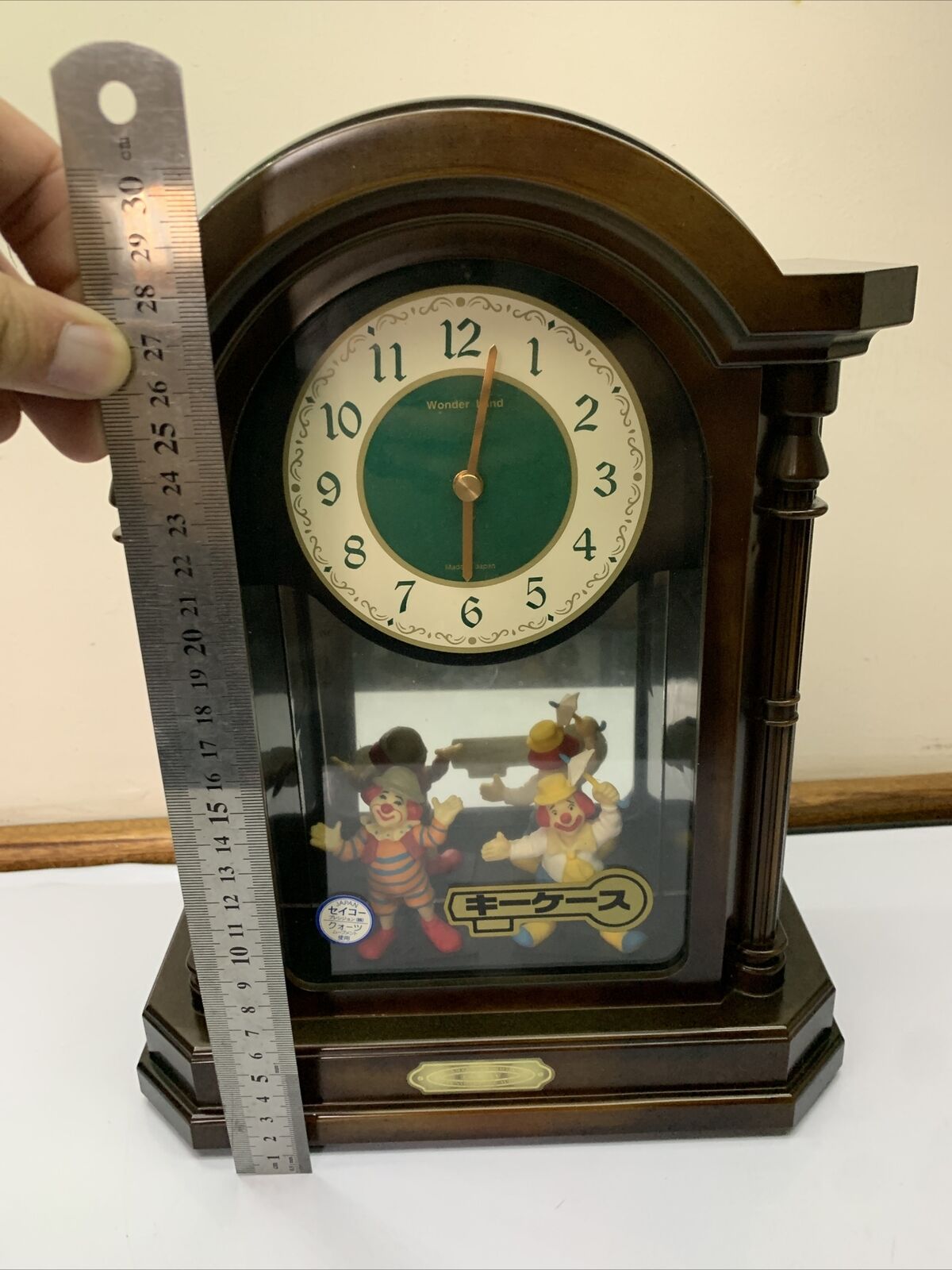 Genuine SEIKO Quartz Wonderland Shelf Clock 465817 Made in Japan