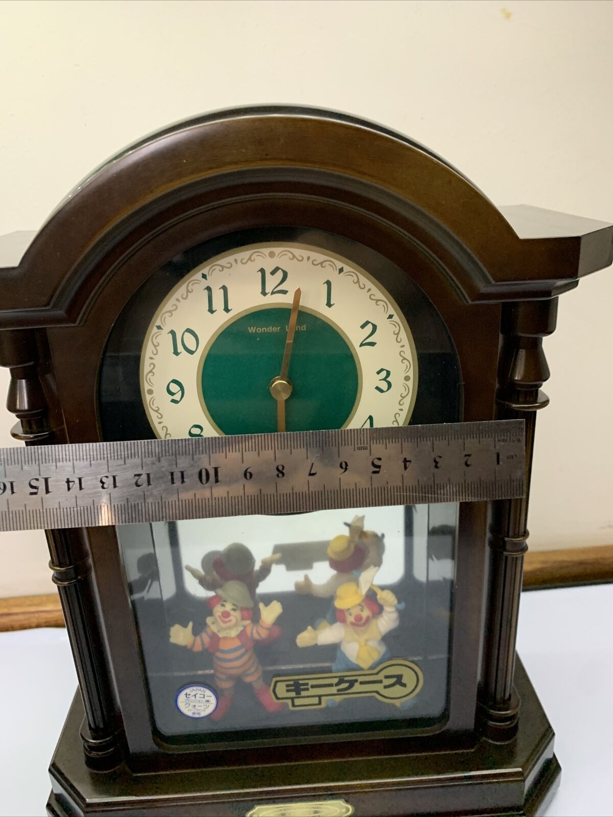 Genuine SEIKO Quartz Wonderland Shelf Clock 465817 Made in Japan